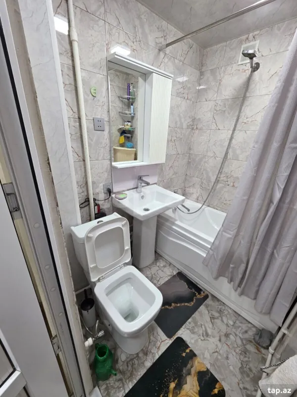 Satılır 3 otaqlı mənzil 70 m²