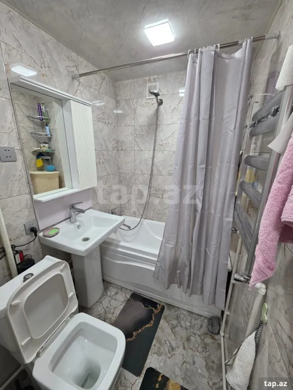 Satılır 3 otaqlı mənzil 70 m²