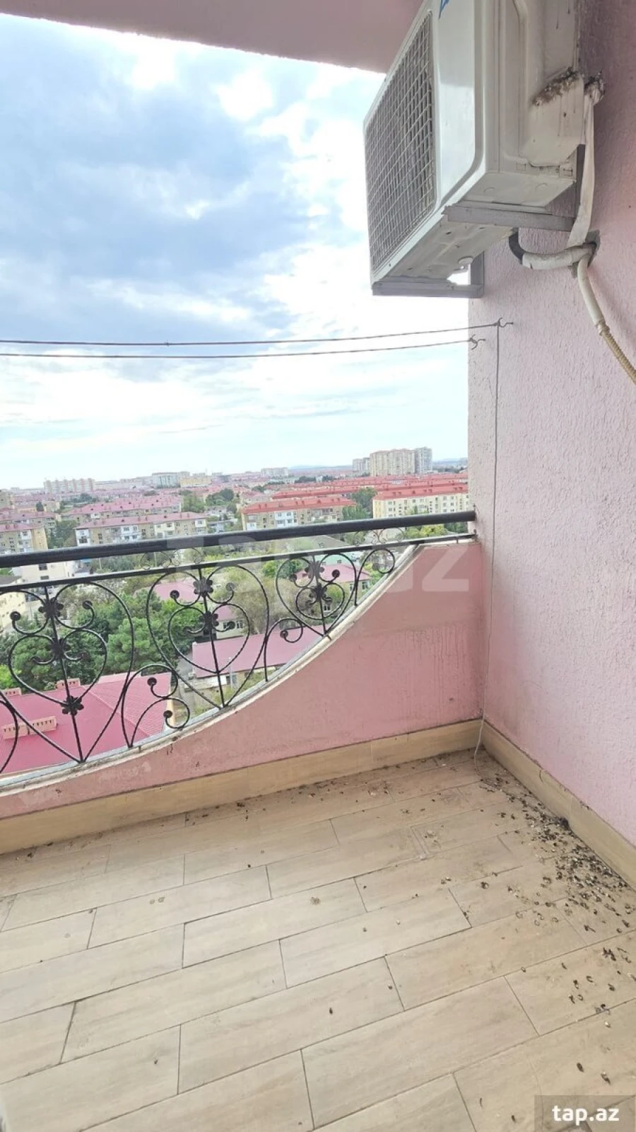 Satılır 3 otaqlı yeni tikili 125 m²