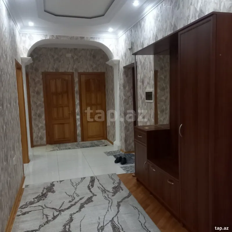 Kirayə verilir 2 otaqlı yeni tikili 95 m²