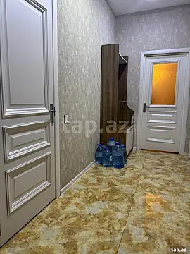 Kirayə verilir 3 otaqlı yeni tikili 75 m²