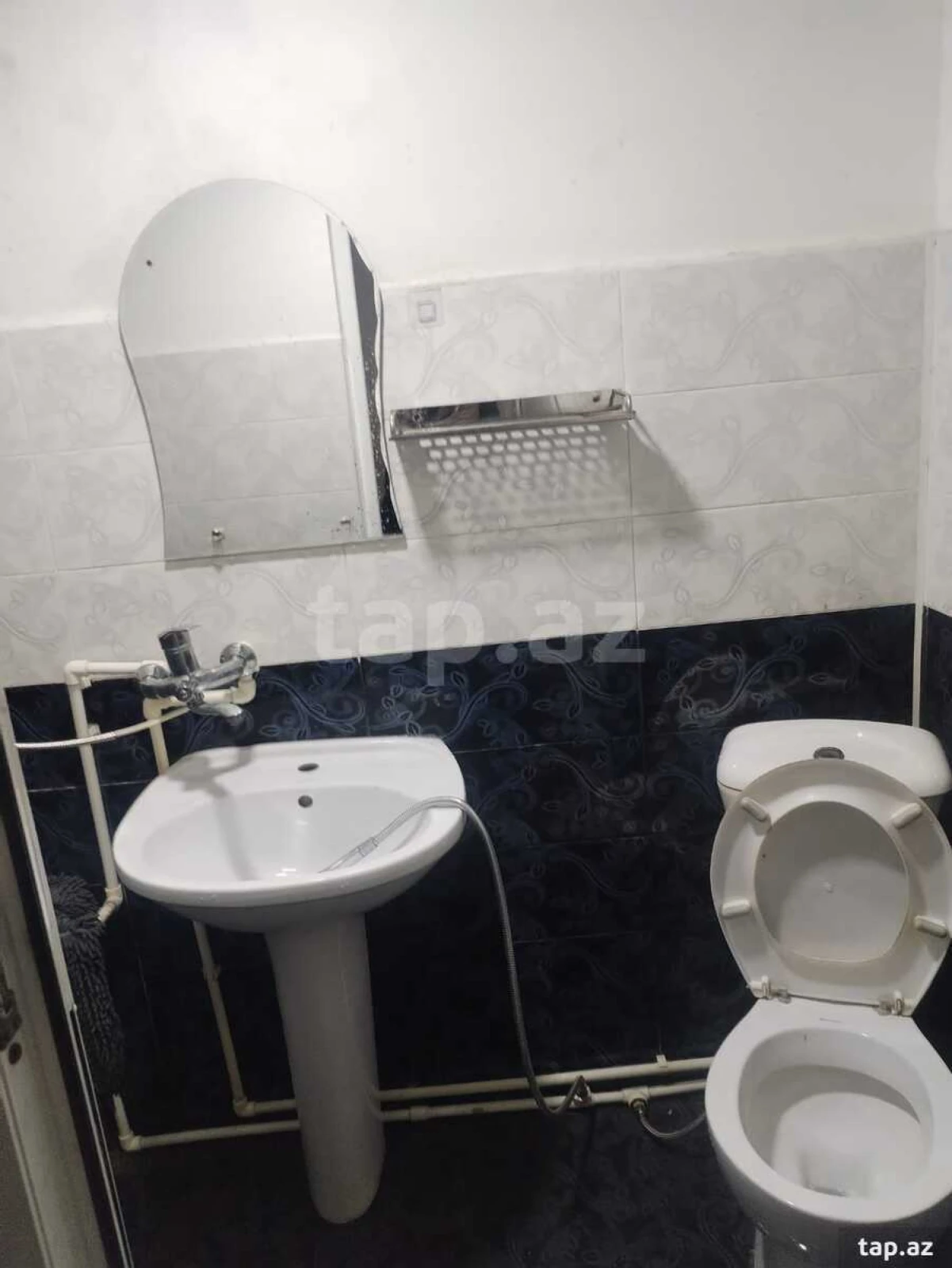 Kirayə verilir 2 otaqlı həyət evi