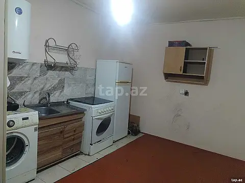 Kirayə verilir 2 otaqlı həyət evi