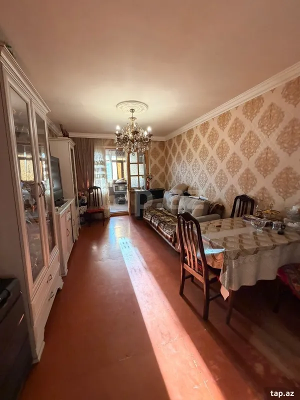 Satılır 2 otaqlı mənzil 47 m²