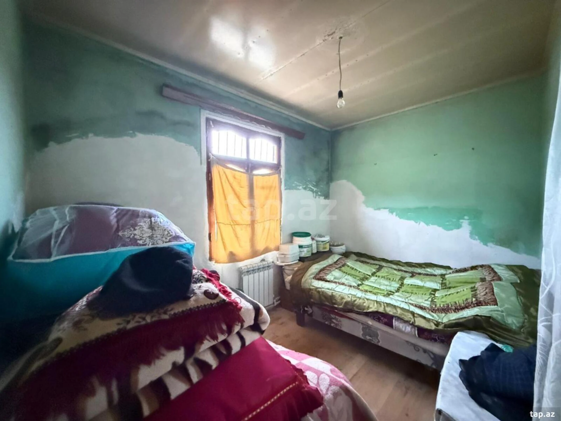 Satılır 4 otaqlı həyət evi