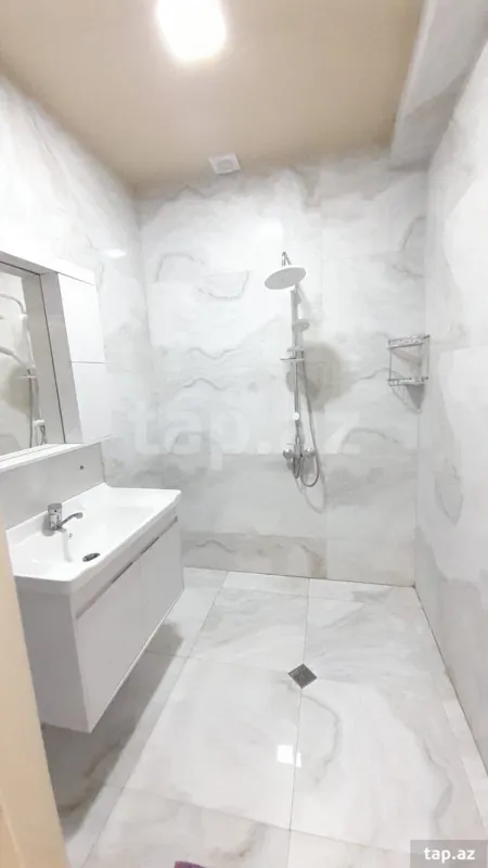 Satılır 2 otaqlı yeni tikili 50 m²