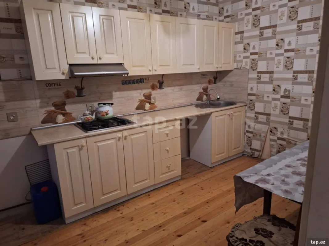 Kirayə verilir 3 otaqlı yeni tikili 90 m²