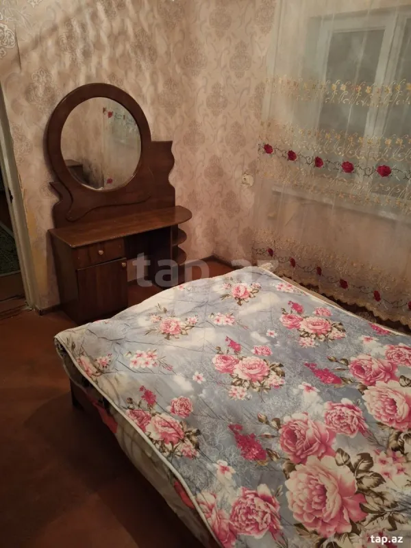 Kirayə verilir 3 otaqlı yeni tikili 90 m²