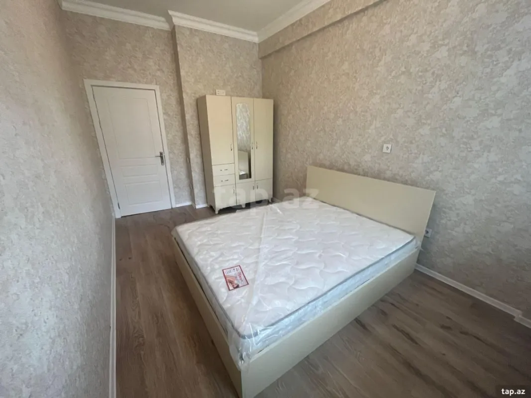 Kirayə verilir 2 otaqlı yeni tikili 65 m²