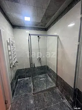 Kirayə verilir 2 otaqlı yeni tikili 65 m²