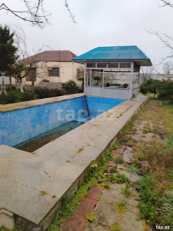 Satılır 3 otaqlı həyət evi