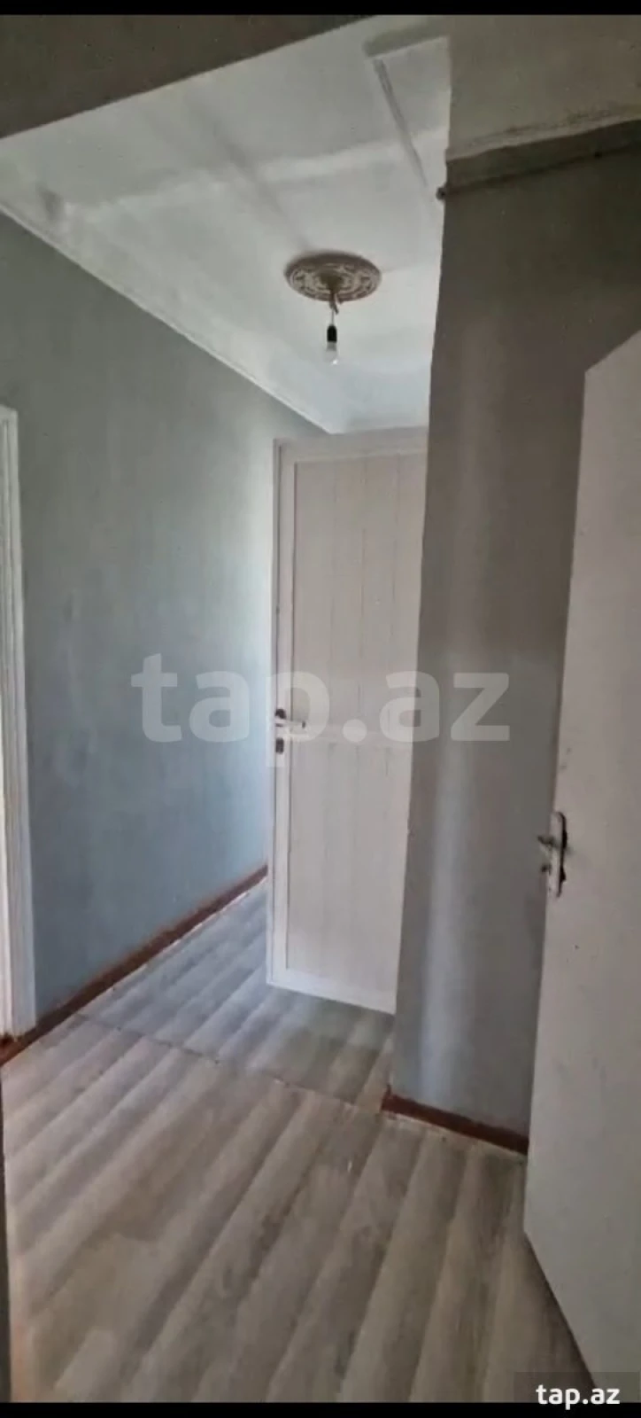 Satılır 4 otaqlı mənzil 80 m²
