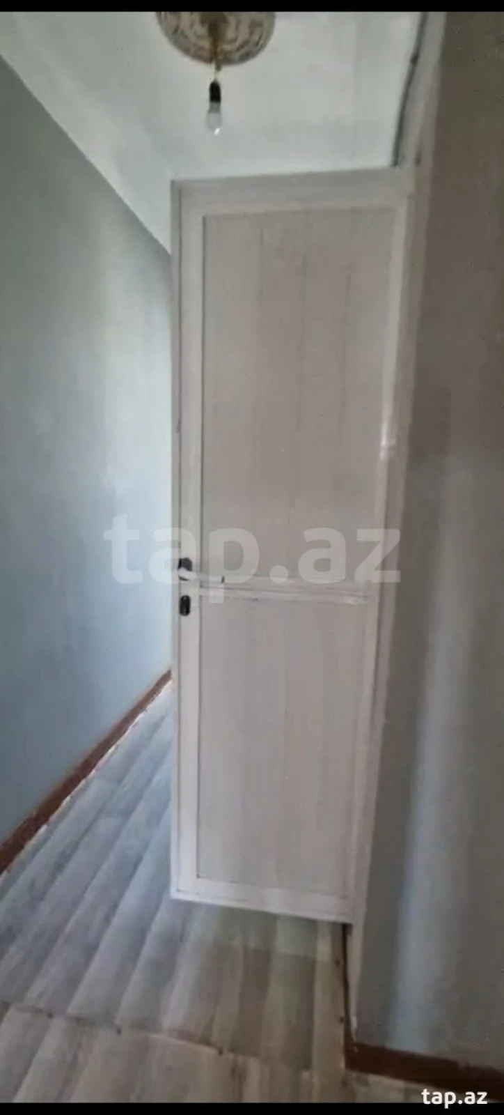 Satılır 4 otaqlı mənzil 80 m²