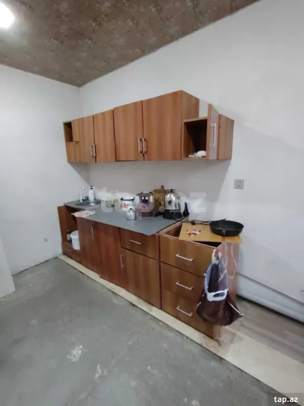 Satılır 3 otaqlı həyət evi