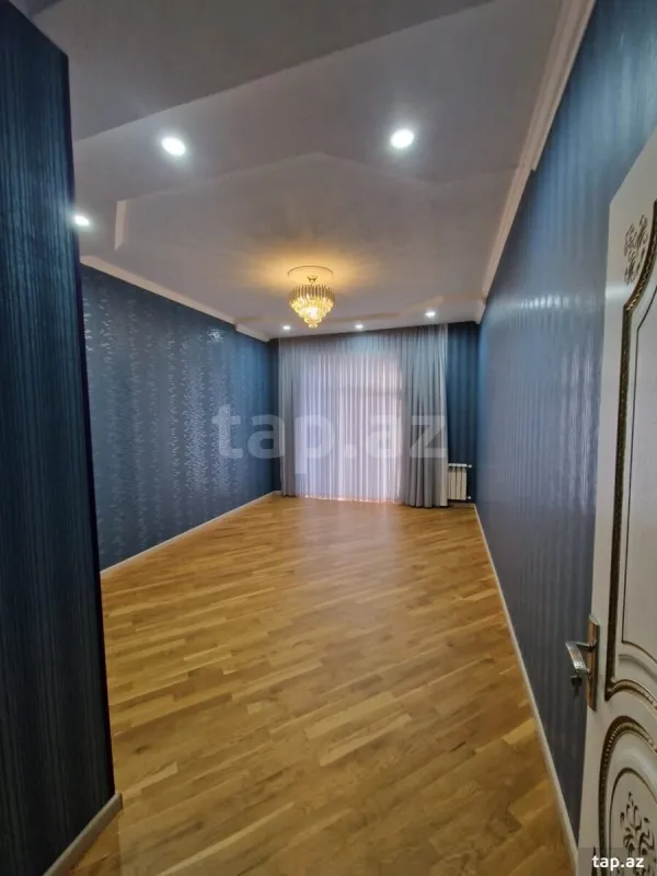 Kirayə verilir 3 otaqlı yeni tikili 122 m²