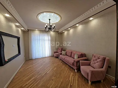 Kirayə verilir 3 otaqlı yeni tikili 122 m²