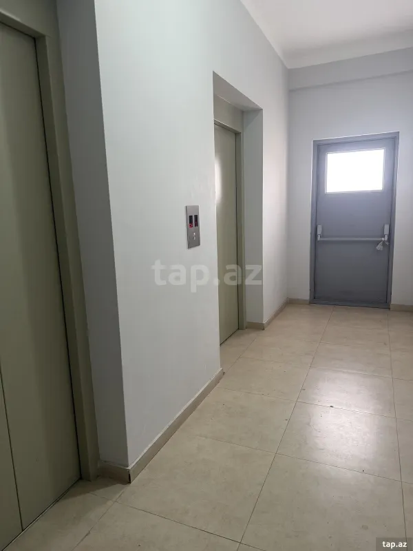 Satılır 3 otaqlı yeni tikili 96 m²