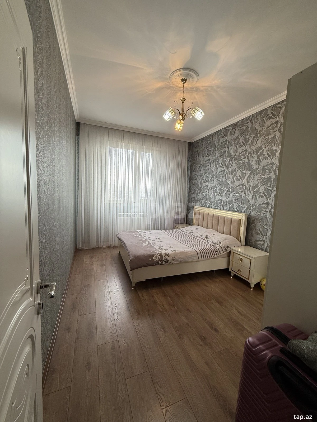 Satılır 3 otaqlı yeni tikili 96 m²
