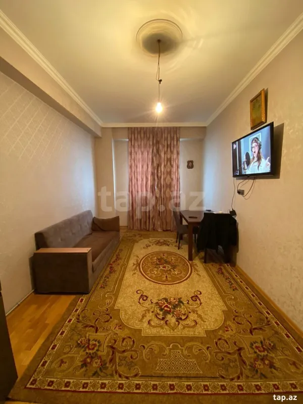Kirayə verilir 2 otaqlı yeni tikili 50 m²