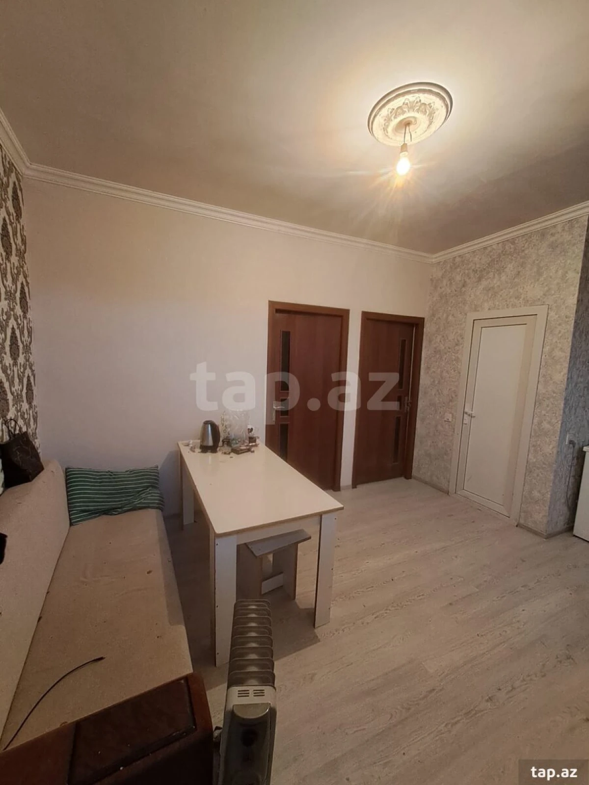 Satılır 3 otaqlı həyət evi