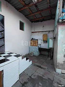 Satılır 4 otaqlı həyət evi