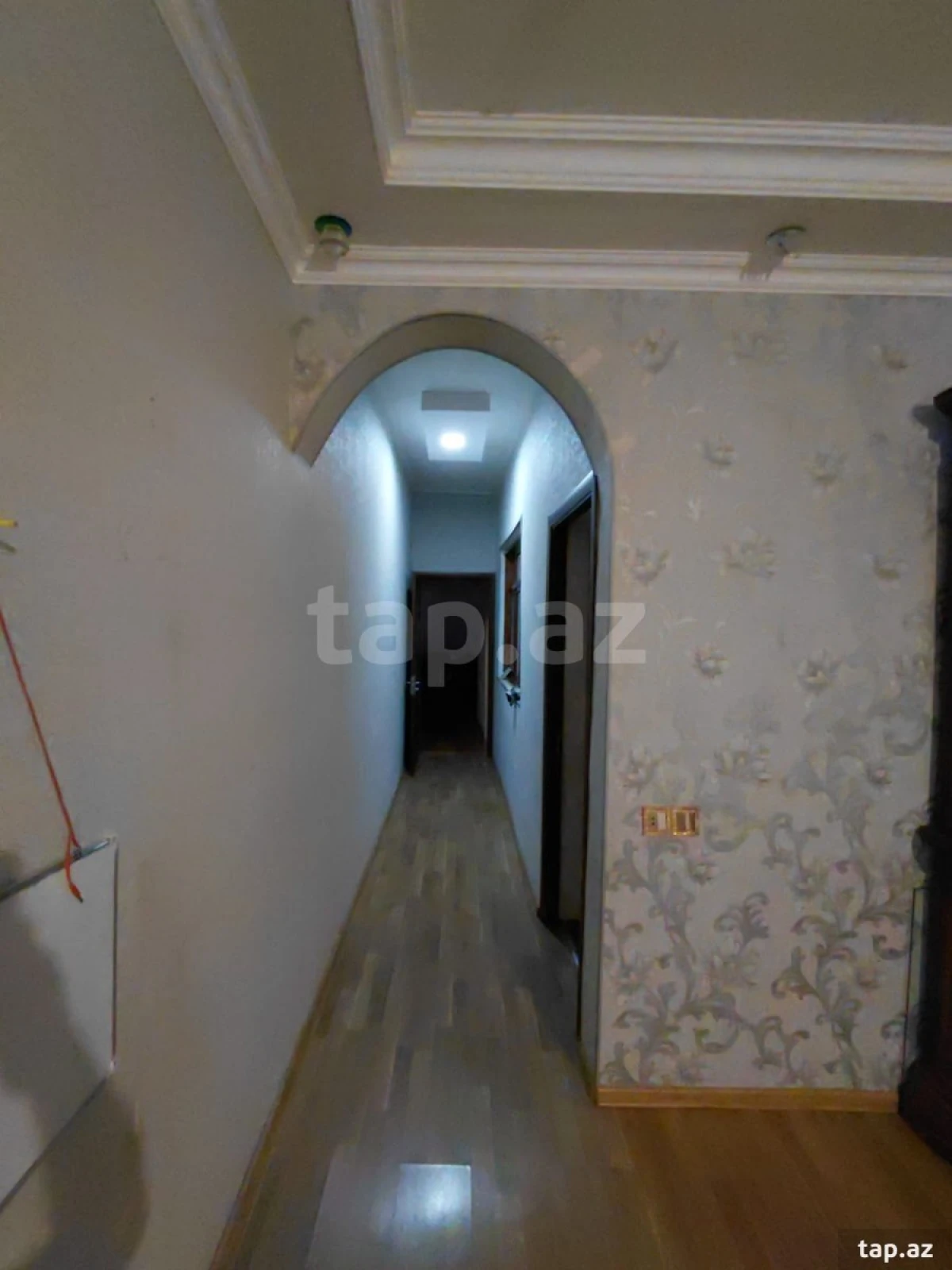 Satılır 4 otaqlı həyət evi