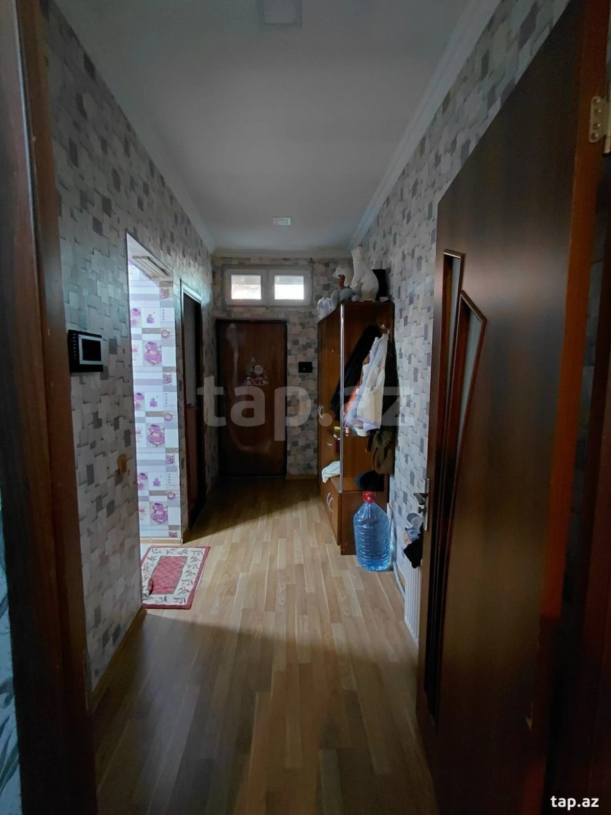 Satılır 4 otaqlı həyət evi