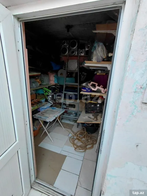 Satılır 4 otaqlı həyət evi