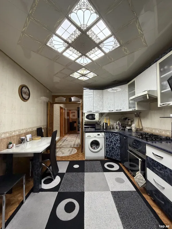 Satılır 3 otaqlı mənzil 90 m²