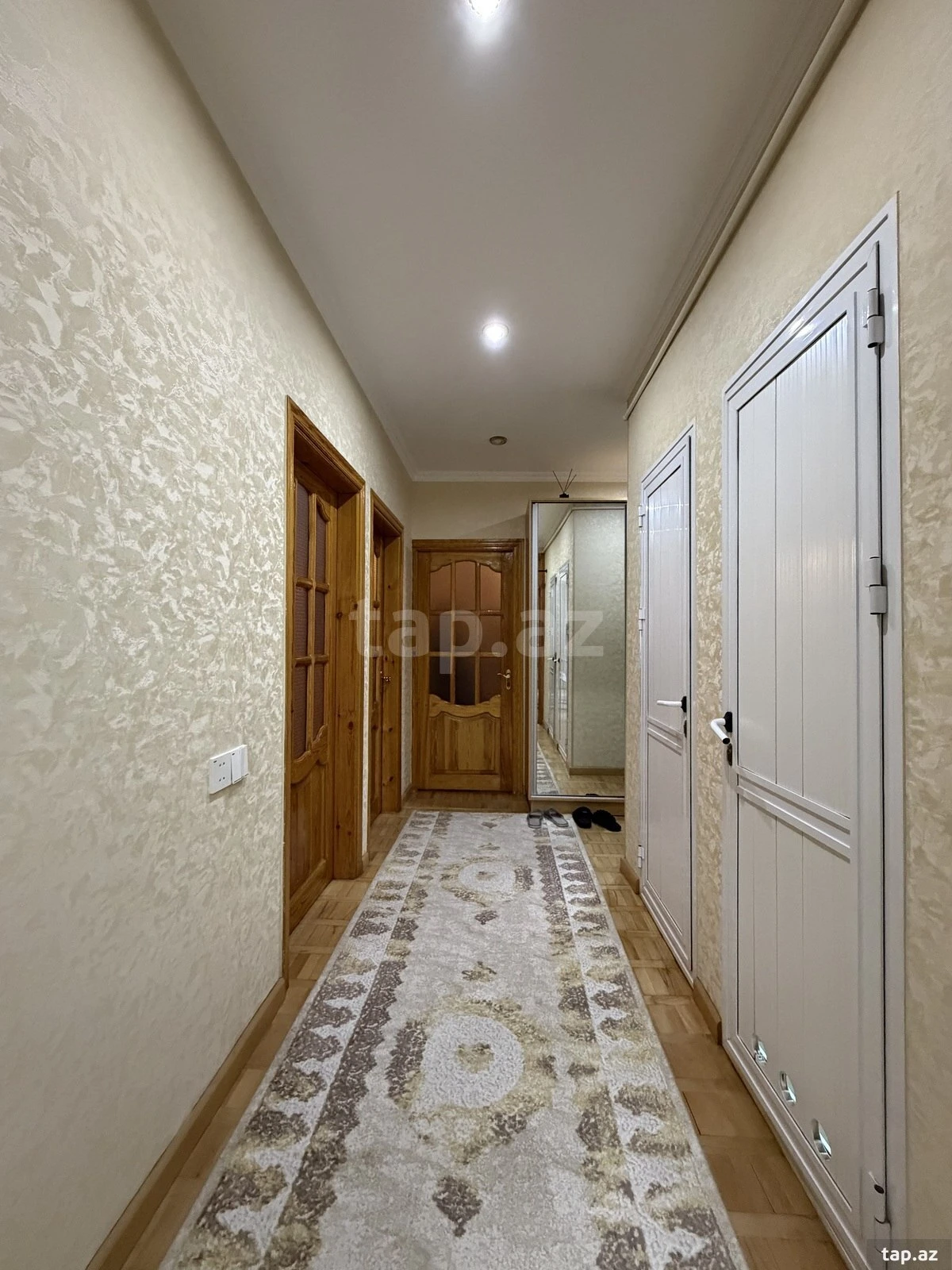 Satılır 3 otaqlı mənzil 90 m²