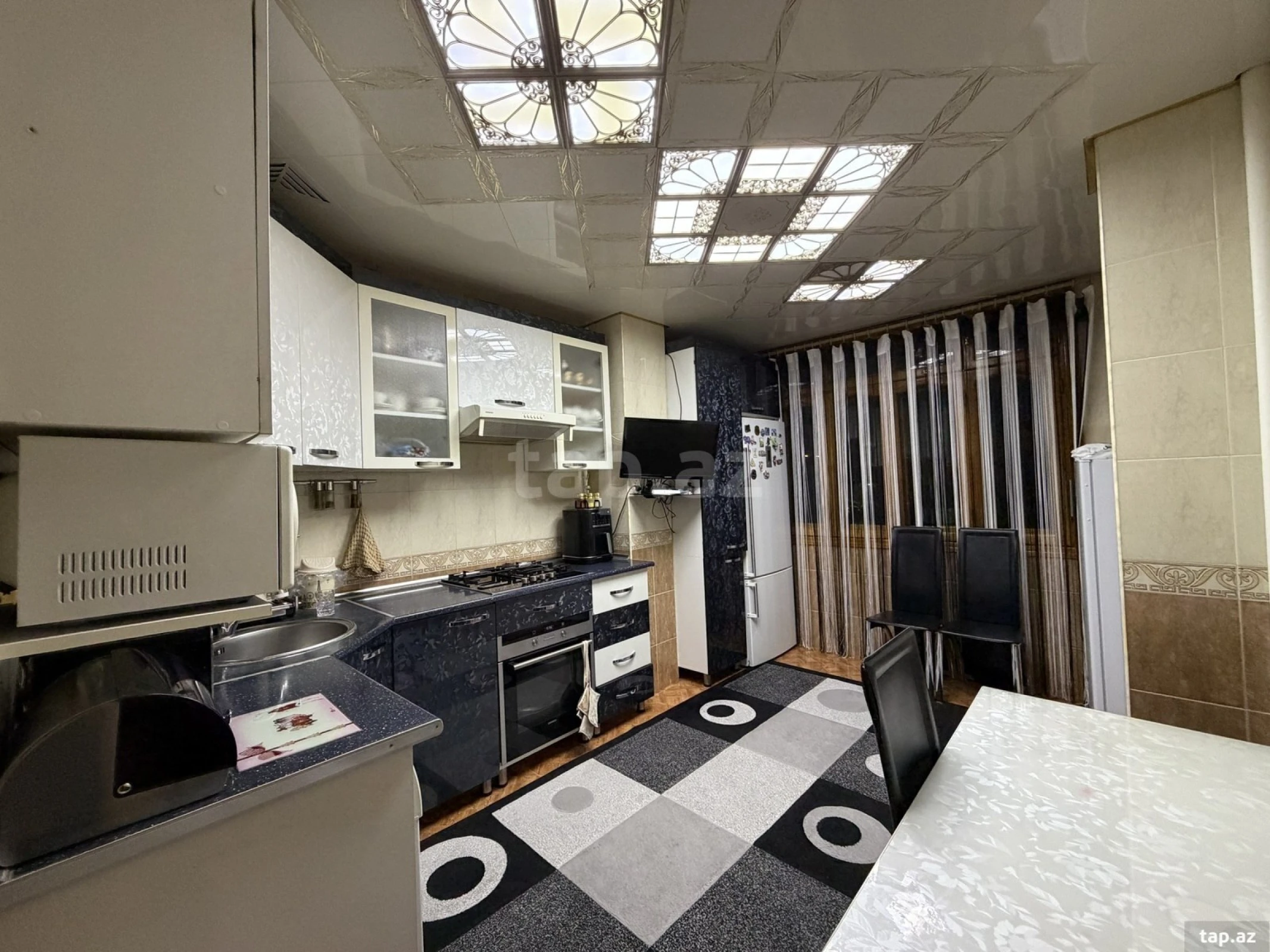 Satılır 3 otaqlı mənzil 90 m²