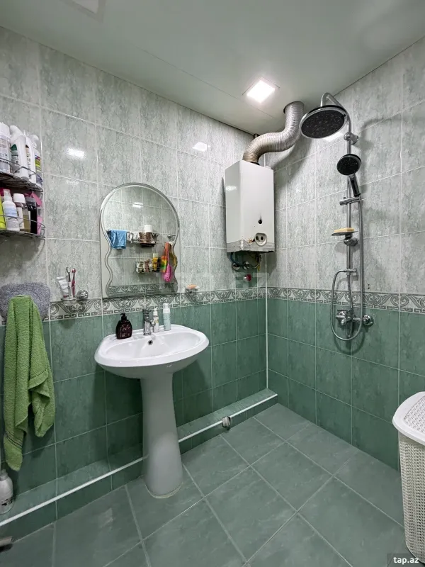 Satılır 3 otaqlı mənzil 90 m²