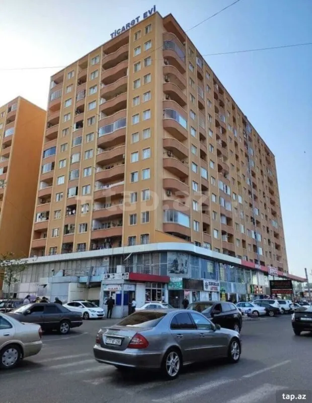 Satılır 3 otaqlı yeni tikili 126 m²