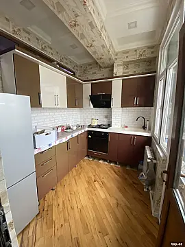 Kirayə verilir 3 otaqlı yeni tikili 70 m²