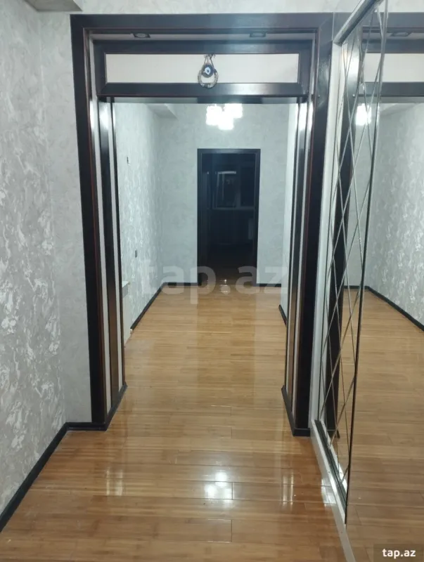 Satılır 3 otaqlı yeni tikili 117 m²