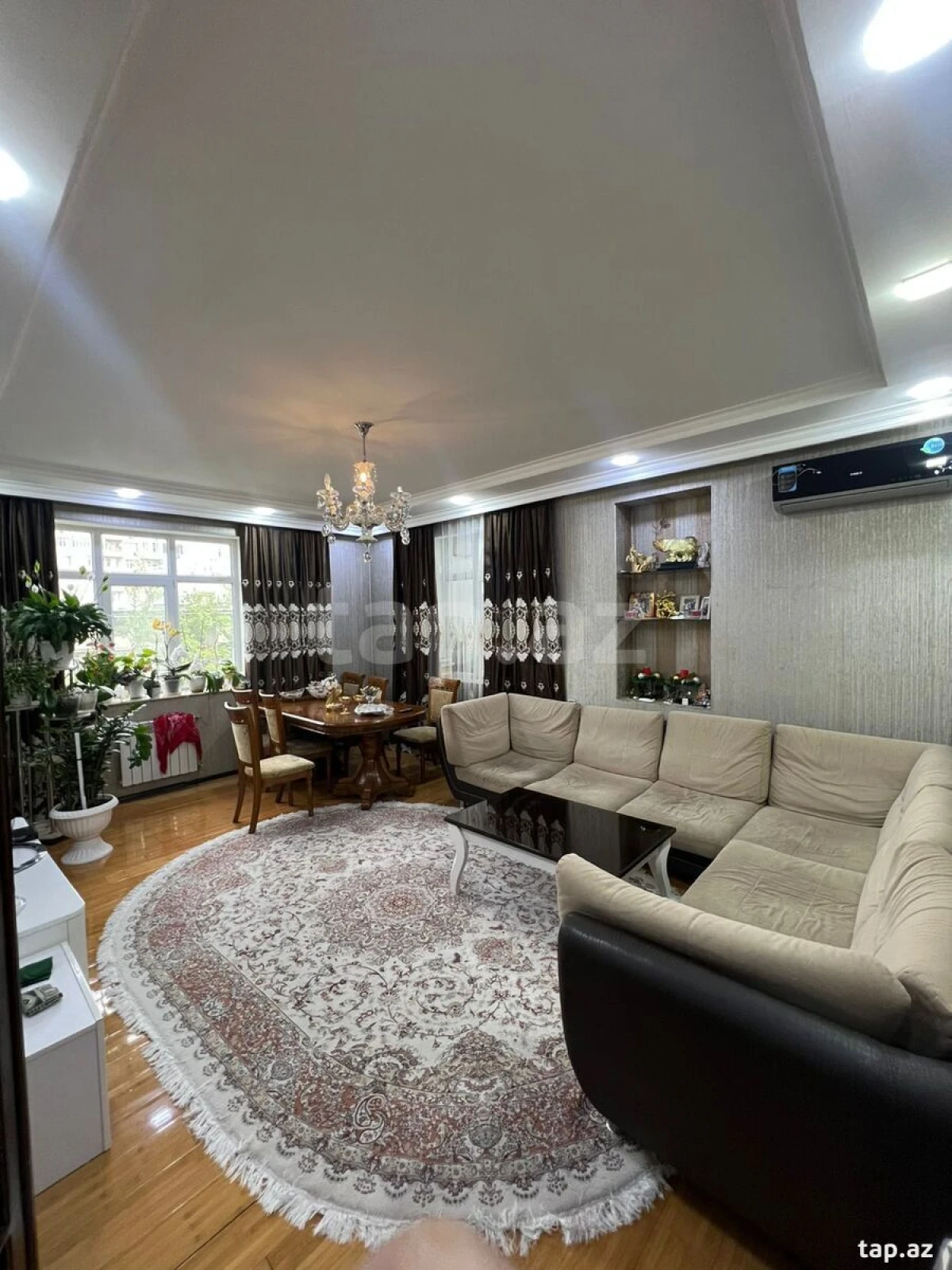 Satılır 3 otaqlı yeni tikili 117 m²