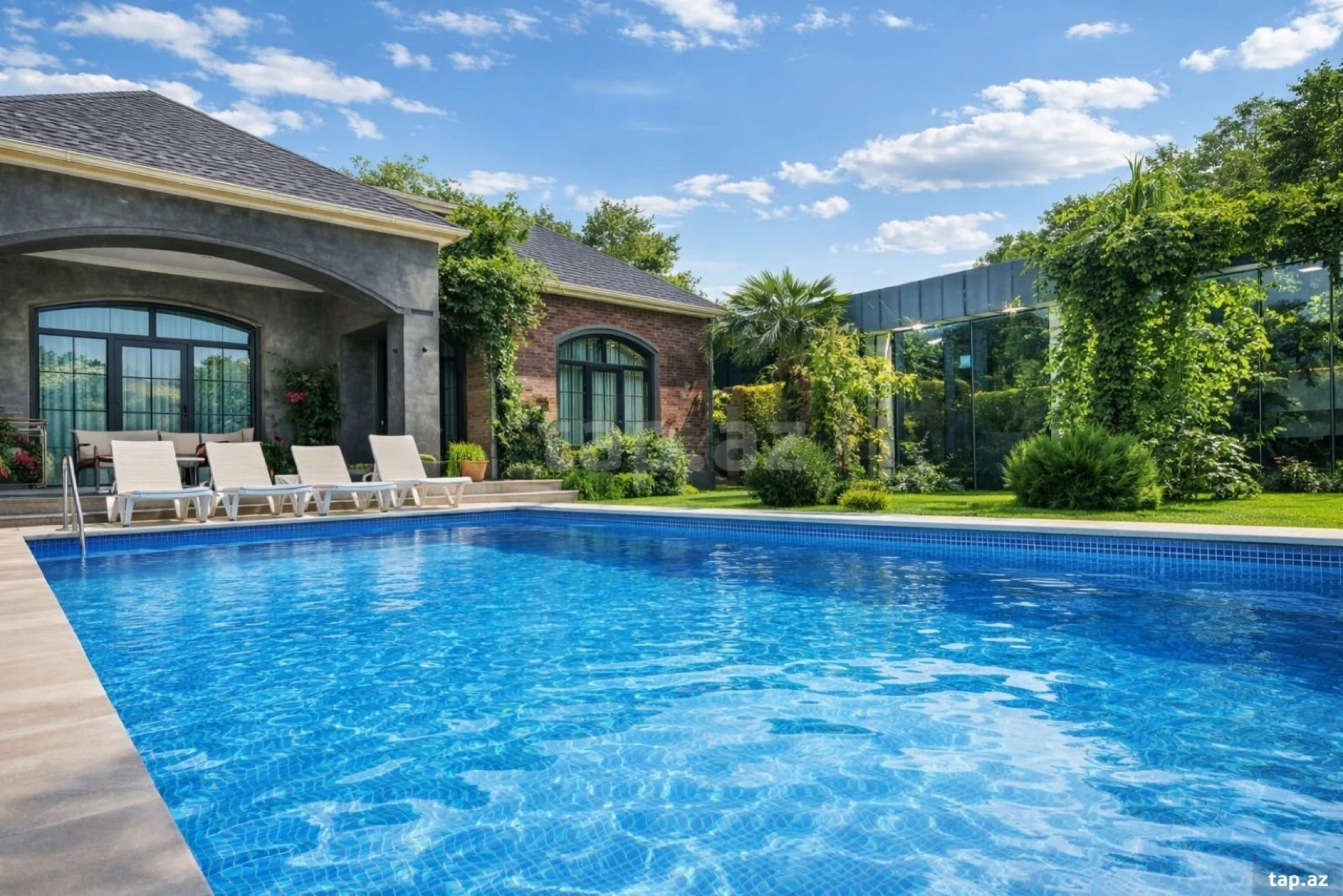 Kirayə verilir 4 otaqlı həyət evi