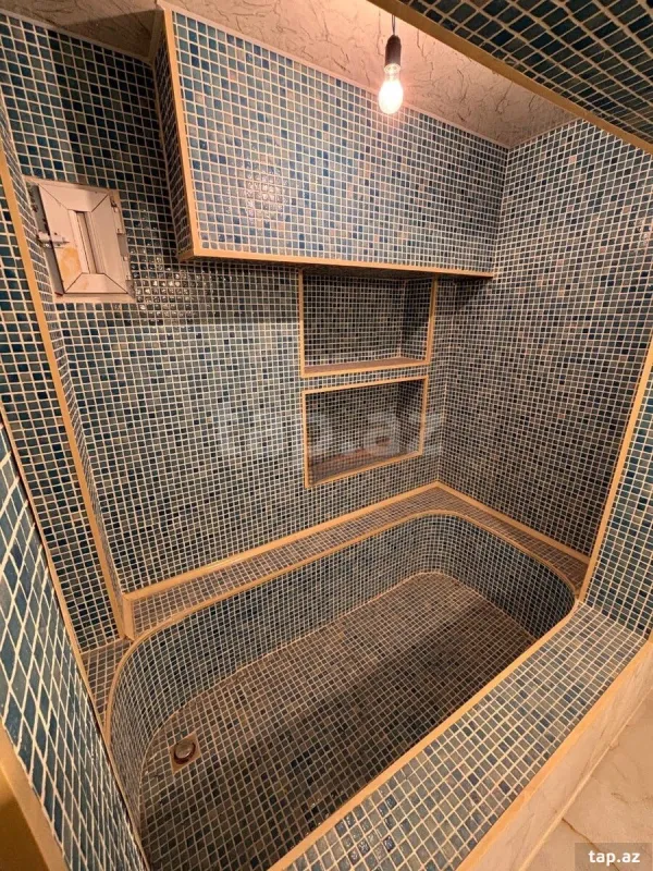 Satılır 5 otaqlı həyət evi