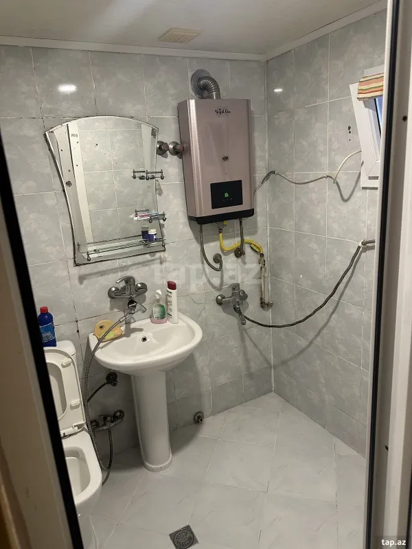 Satılır 3 otaqlı mənzil 65 m²