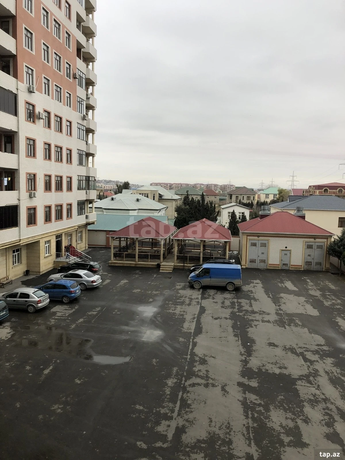 Kirayə verilir 2 otaqlı yeni tikili 50 m²