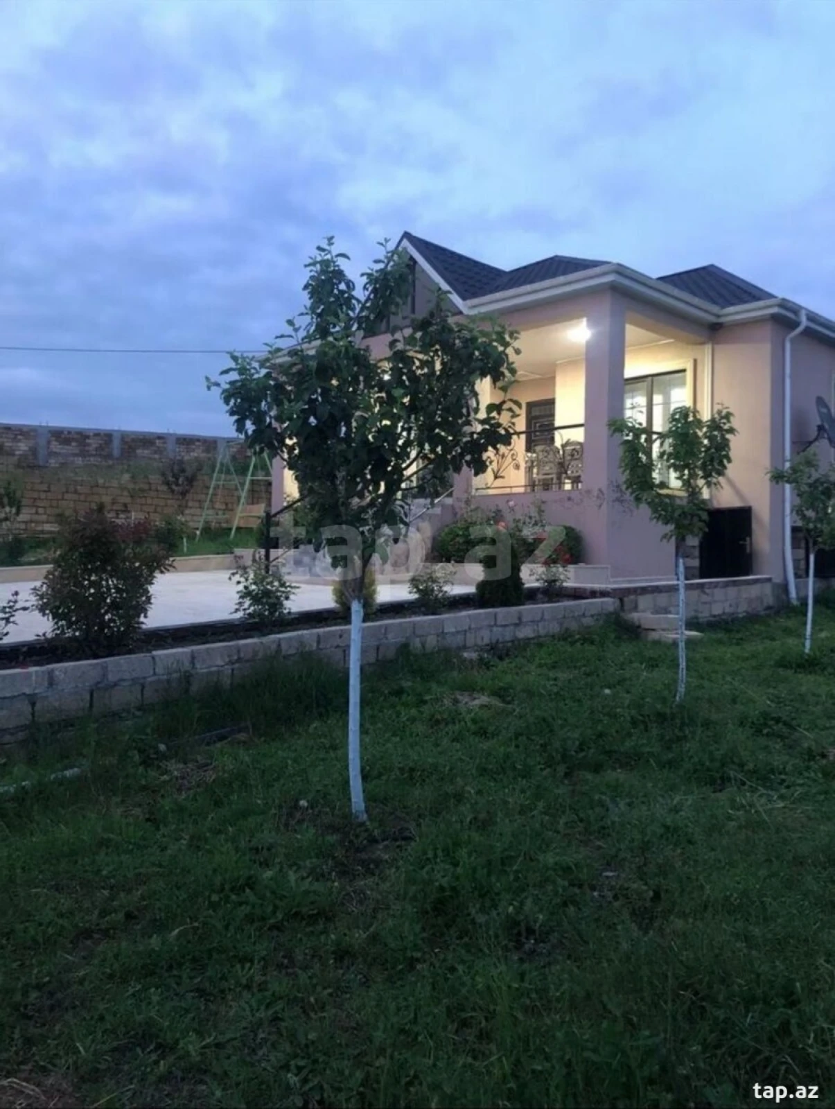 Kirayə verilir 4 otaqlı həyət evi 150 m²