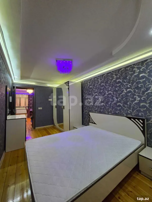 Kirayə verilir 2 otaqlı mənzil 70 m²