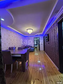 Kirayə verilir 2 otaqlı mənzil 70 m²