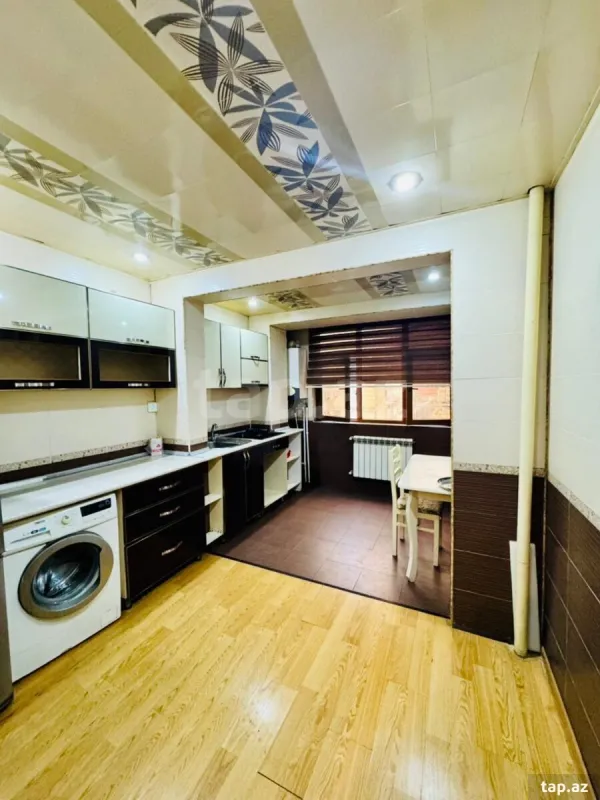 Kirayə verilir 2 otaqlı mənzil 65 m²