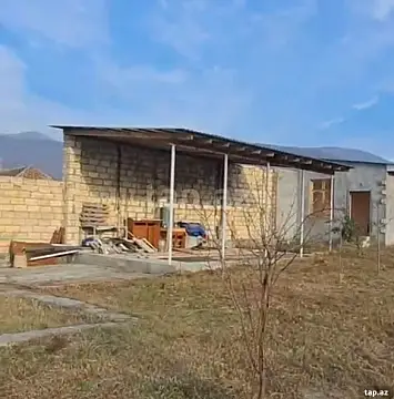 Satılır torpaq sahəsi — Şəki