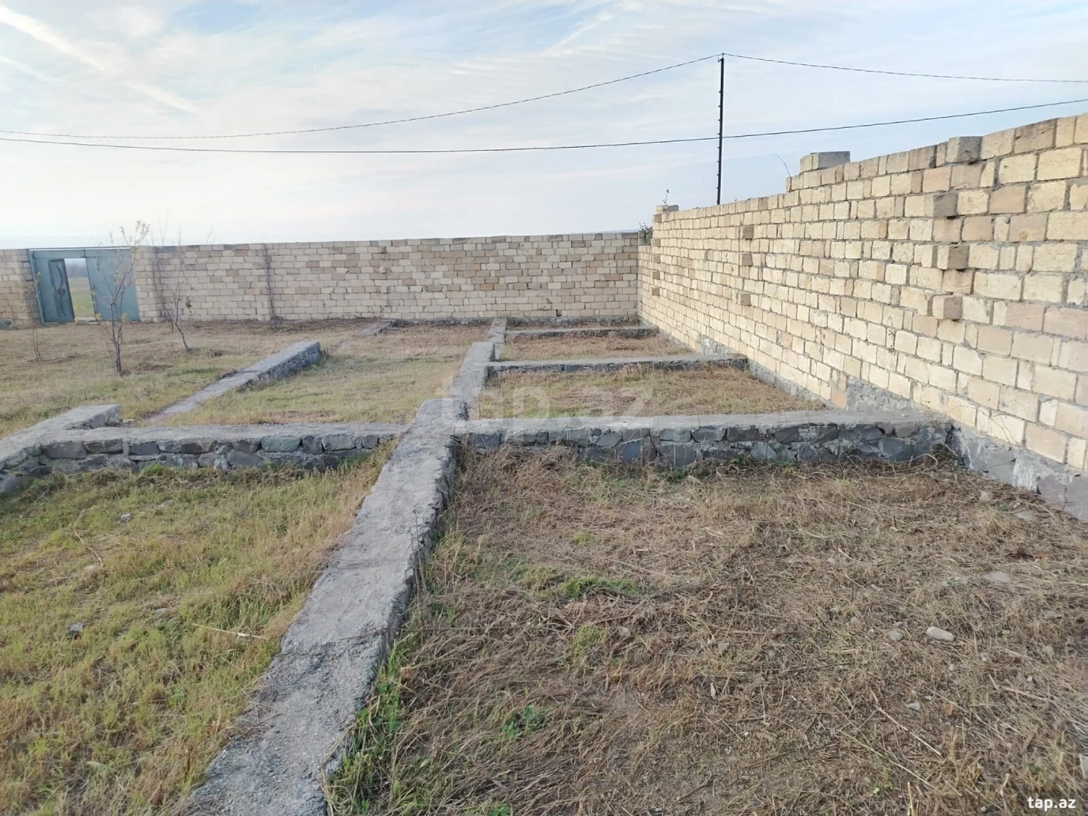 Satılır torpaq sahəsi