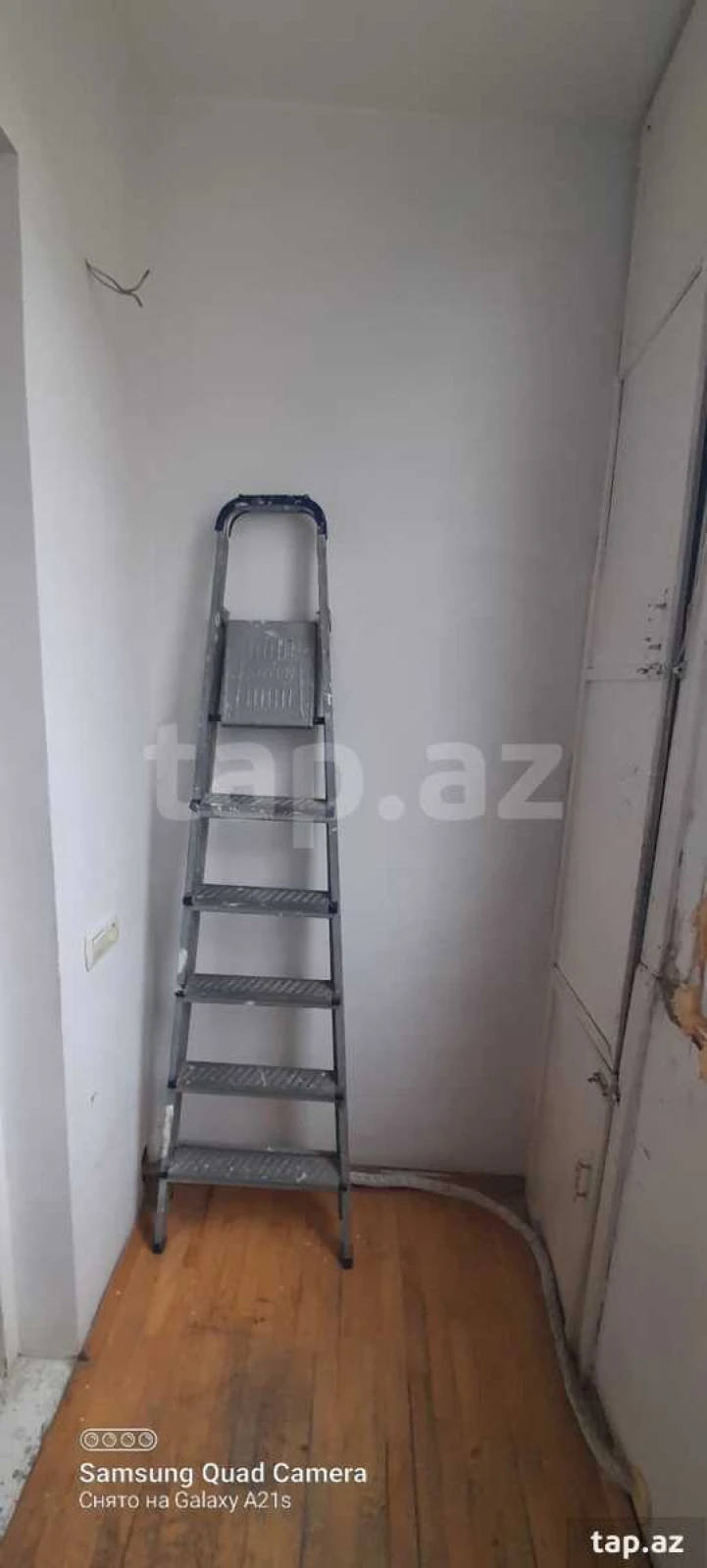Satılır 2 otaqlı mənzil 65 m²