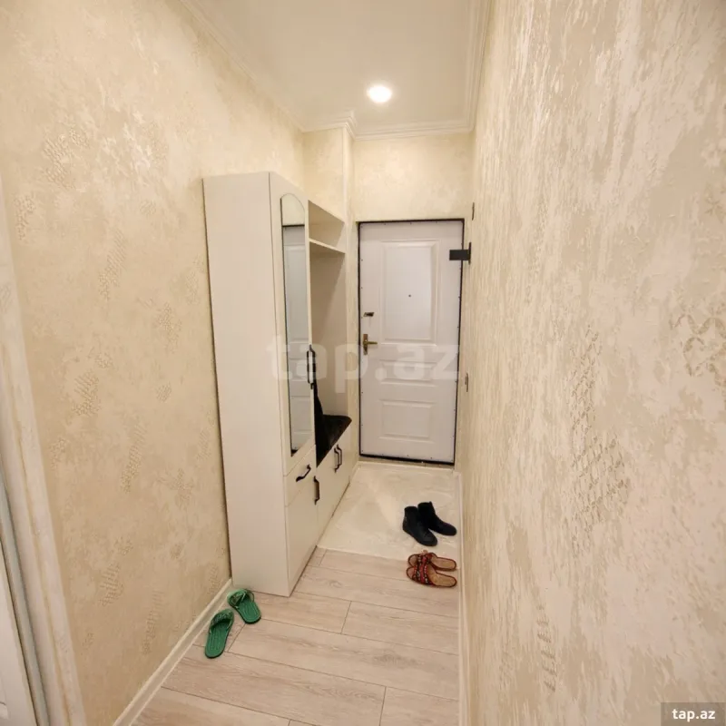 Satılır 2 otaqlı mənzil 45 m²