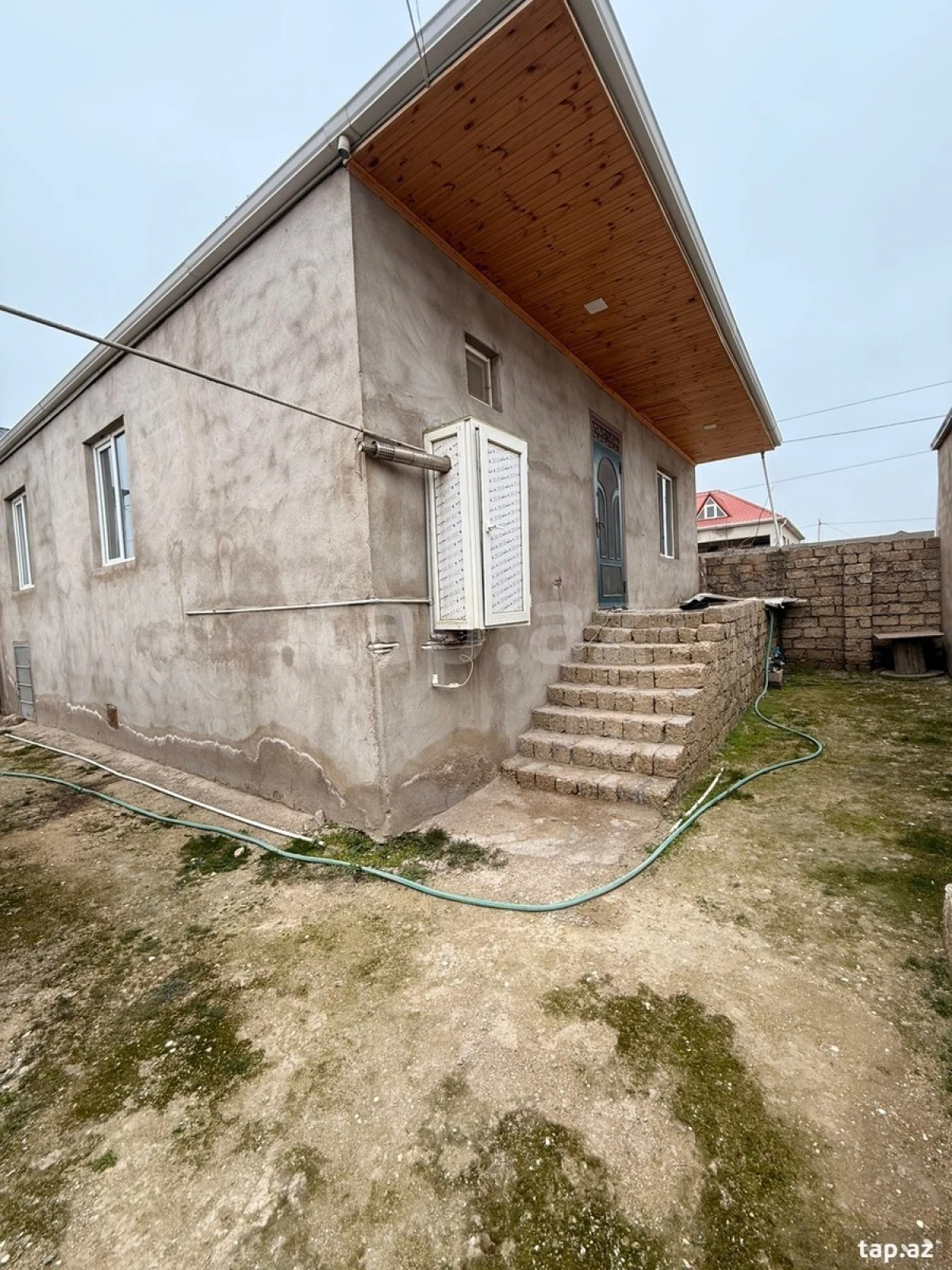 Satılır 3 otaqlı həyət evi