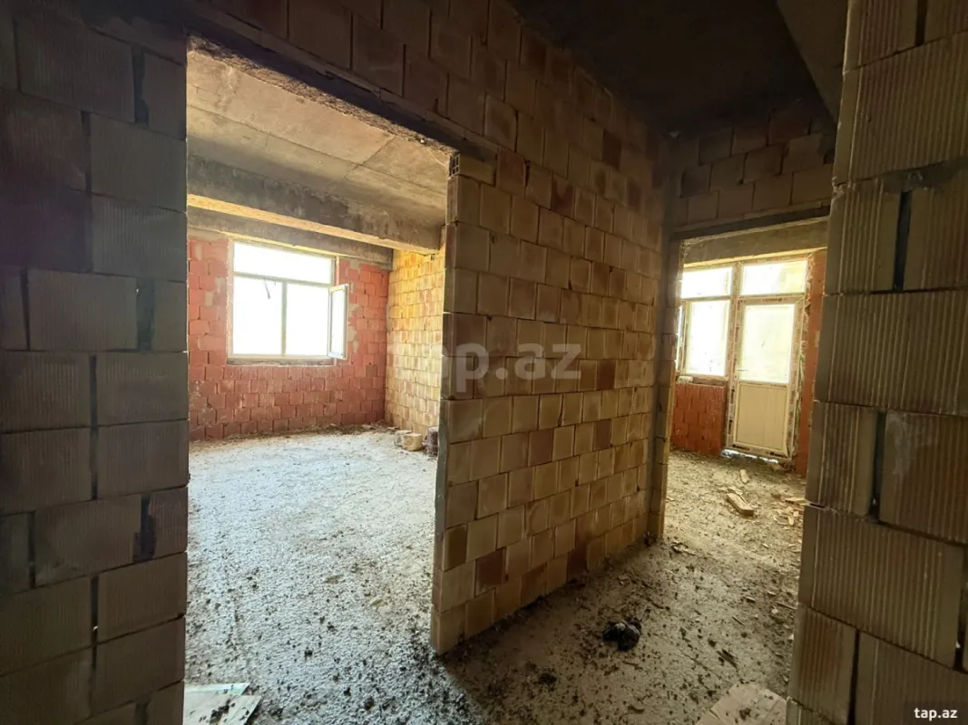 Satılır 3 otaqlı yeni tikili 92 m²